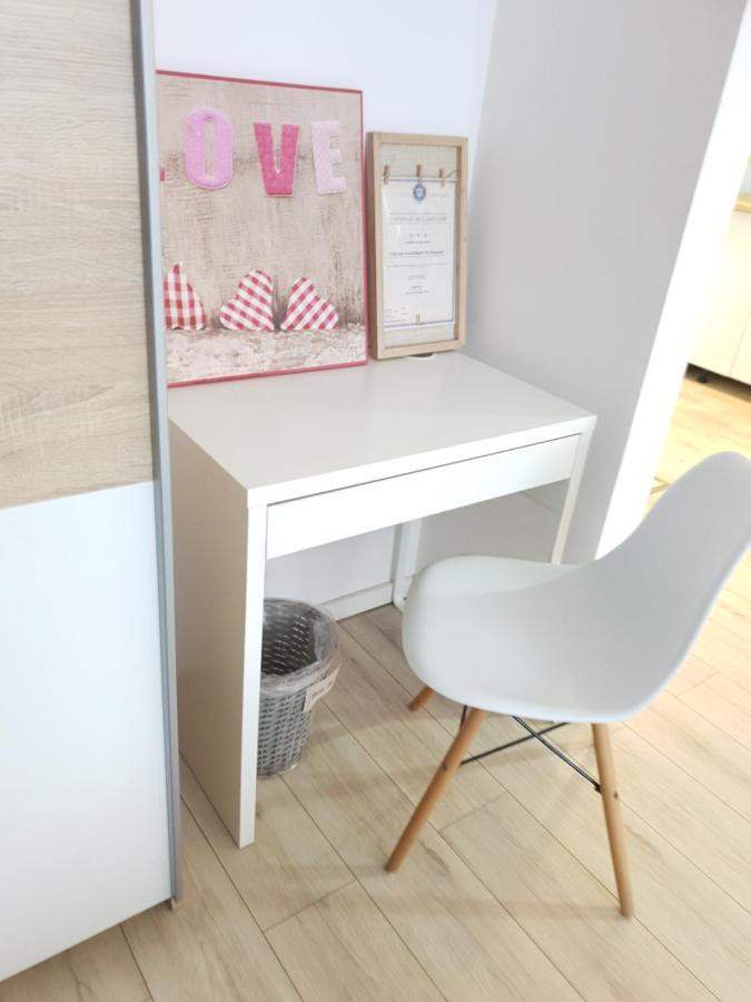Dream Apartment Petroşani מראה חיצוני תמונה