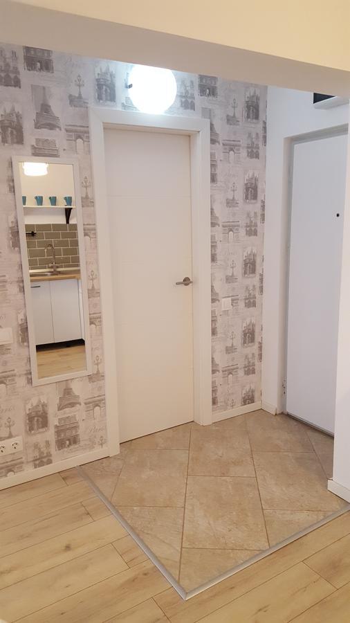 Dream Apartment Petroşani מראה חיצוני תמונה